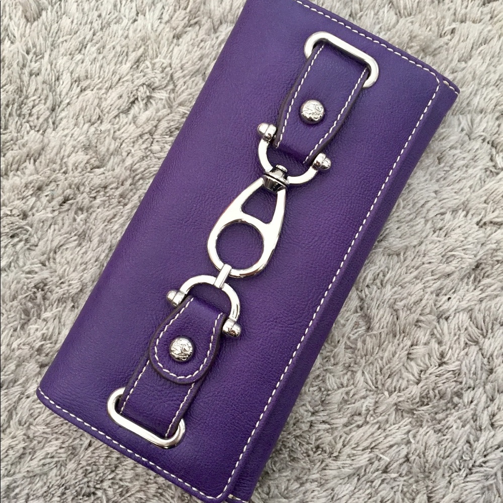 NWOT NY&CO Purple Wallet